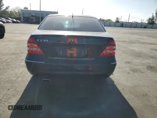 2006 Mercedes-Benz C 230 Sport z VIN WDBRF52H26F783588, wystawiony jako Copart lot #55117035 z przebiegiem 106 074 mil mil oraz Szkoda całkowita • Salvage title. Historia ofert i sprzedaży dostępna na DreamBid. Obrazek 6.