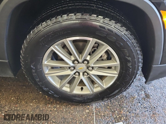 2022 Chevrolet Traverse LT Cloth with VIN 1GNEVGKW3NJ177961, listed as a IAAI auction lot 42127374 with 55,399 mi miles and . Bid and sale history available at DreamBid. Image 1.