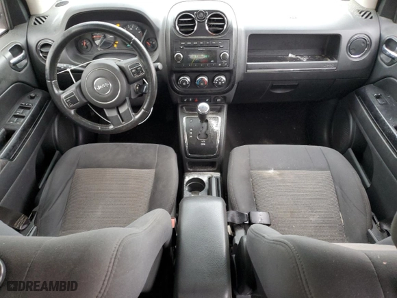2011 Jeep Compass Latitude with VIN 1J4NF1FB7BD176133, listed as a Copart auction lot 54208385 with 163,525 mi miles and Clean Title. Bid and sale history available at carsss.com. Image 8.