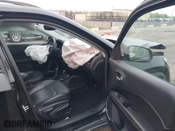 2018 Jeep Compass Limited с VIN 3C4NJDCB5JT399323, выставлен на аукционе IAAI как лот 42258919 с пробегом 77 650 миль миль и . История ставок и продаж доступна на DreamBid. Изображение 5.