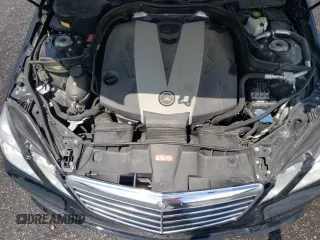 2013 Mercedes-Benz E-Class E 350 Luxury BlueTEC with VIN WDDHF2EB8DA725892, listed as a Copart auction lot 64178354 with 110,264 mi miles and Salvage Title. Bid and sale history available at carsss.com. Image 13.