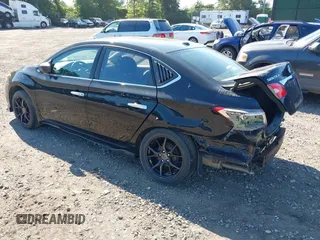 2018 Nissan Sentra SV z VIN 3N1AB7AP8JL628303, wystawiony jako IAAI lot #40085310 z przebiegiem 22 927 mil mil oraz . Historia ofert i sprzedaży dostępna na DreamBid. Obrazek 3.