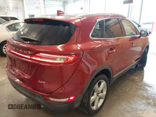 2017 Lincoln MKC Premiere with VIN 5LMCJ1C90HUL32656, listed as a IAAI auction lot 41929745 with 84,036 mi miles and . Bid and sale history available at DreamBid. Image 4.