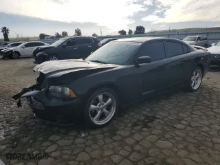 2013 Dodge Charger SXT Plus with VIN 2C3CDXHG8DH603344, listed as a Copart auction lot 44656465 with 121,322 mi miles and Salvage Title. Bid and sale history available at carsss.com. Image 1.