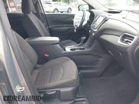 2018 Chevrolet Equinox LT with VIN 3GNAXJEV8JS567150, listed as a IAAI auction lot 41735853 with 156,078 mi miles and . Bid and sale history available at carsss.com. Image 5.