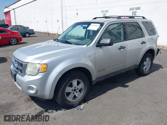 2008 Ford Escape XLT with VIN 1FMCU93168KA42503, listed as a IAAI auction lot 42109952 with 207,345 mi miles and . Bid and sale history available at DreamBid. Image 2.