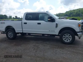 2022 Ford F-250 XL with VIN 1FT7W2BT2NEG43198, listed as a IAAI auction lot 42301366 with 69,057 mi miles and . Bid and sale history available at DreamBid. Image 13.