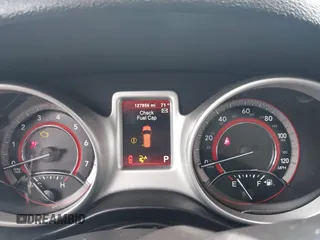 2017 Dodge Journey SXT with VIN 3C4PDDBG3HT592061, listed as a IAAI auction lot 38299155 with 127,856 mi miles and . Bid and sale history available at DreamBid. Image 7.