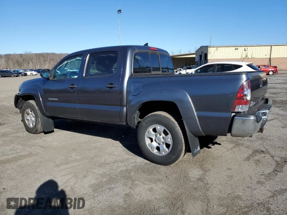 2015 Toyota Tacoma with VIN 3TMLU4EN7FM164526, listed as a Copart auction lot 50977395 with 124,222 mi miles and Salvage Title. Bid and sale history available at carsss.com. Image 2.