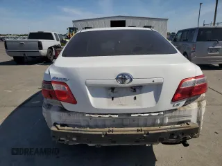 2008 Toyota Camry LE z VIN 4T1BE46K88U734590, wystawiony jako Copart lot #58566685 z przebiegiem 204 814 mil mil oraz Szkoda całkowita • Salvage title. Historia ofert i sprzedaży dostępna na DreamBid. Obrazek 6.