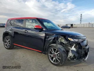 2020 Kia Soul GT-Line with VIN KNDJ63AU0L7024588, listed as a Copart auction lot 46862585 with 44,305 mi miles and Salvage Title. Bid and sale history available at carsss.com. Image 4.