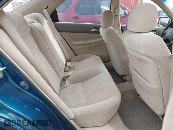 1995 Honda Accord LX with VIN JHMCD5635SC053096, listed as a IAAI auction lot 41666918 with 166,745 mi miles and . Bid and sale history available at carsss.com. Image 8.