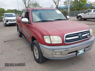 2000 Toyota Tundra SR5 z VIN 5TBRT3417YS053962, wystawiony jako IAAI lot #42051203 z przebiegiem 165 584 mil mil oraz . Historia ofert i sprzedaży dostępna na DreamBid. Obrazek 6.