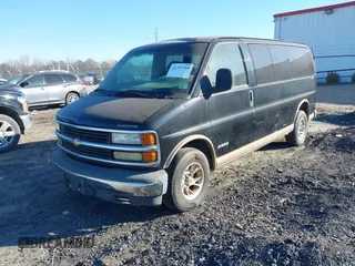 2000 Chevrolet Express Cargo Van w/YF7 with VIN 1GBFG15R6Y1173065, listed as a IAAI auction lot 41357260 with 242,540 mi miles. Bid and sale history available at carsss.com. Image 2.