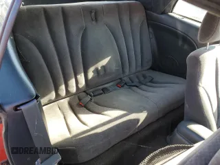 1998 Pontiac Sunfire z VIN 4G2JB32T7WB202549, wystawiony jako Copart lot #75095294 z przebiegiem 38 312 mil mil oraz Szkoda całkowita • Salvage title. Historia ofert i sprzedaży dostępna na DreamBid. Obrazek 10.