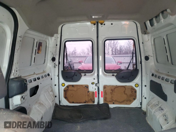 2010 Ford Transit Connect XLT с VIN NM0LS7DN6AT016920, выставлен на аукционе Copart как лот 49058475 с пробегом Не указан миль и Чистый • Clean title. История ставок и продаж доступна на DreamBid. Изображение 10.
