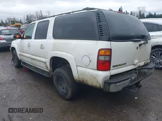 2002 Chevrolet Suburban LT with VIN 1GNFK16Z02J124869, listed as a IAAI auction lot 41865601 with 1 mi miles. Bid and sale history available at carsss.com. Image 3.