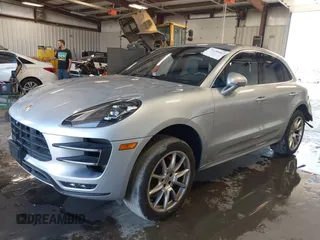 2017 Porsche Macan Turbo с VIN WP1AF2A53HLB60570, выставлен на аукционе IAAI как лот 42499063 с пробегом 49 065 миль миль и . История ставок и продаж доступна на DreamBid. Изображение 2.