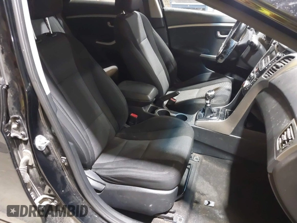2016 Hyundai Elantra GT with VIN KMHD35LH2GU266352, listed as a IAAI auction lot 41754614 with 155,650 mi miles. Bid and sale history available at carsss.com. Image 5.