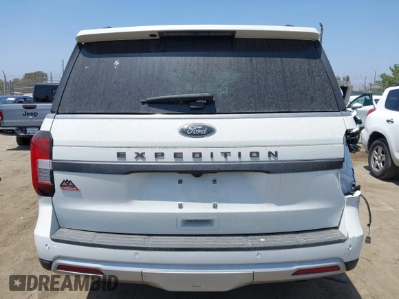2023 Ford Expedition Timberline with VIN 1FMJU1RGXPEA34504, listed as a IAAI auction lot 42583531 with 18,986 mi miles and . Bid and sale history available at DreamBid. Image 17.