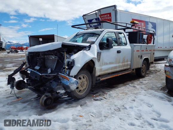 2022 Ford F-350 with VIN 1FT7X3B66NEE59668, listed as a IAAI auction lot 41508561 with 39,258 mi miles and . Bid and sale history available at DreamBid. Image 17.