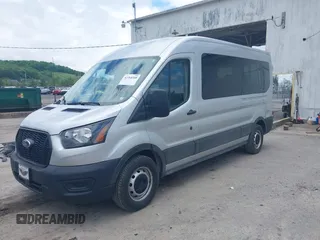 2023 Ford Transit Passenger XL с VIN 1FBAX2C83PKA96917, выставлен на аукционе IAAI как лот 42268308 с пробегом 36 479 миль миль и . История ставок и продаж доступна на DreamBid. Изображение 18.