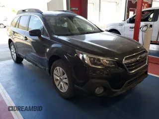2018 Subaru Outback Premium z VIN 4S4BSAFC9J3327275, wystawiony jako IAAI lot #42302062 z przebiegiem 38 337 mil mil oraz . Historia ofert i sprzedaży dostępna na DreamBid. Obrazek 1.