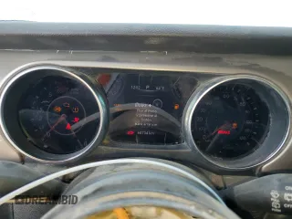2020 Jeep Wrangler Unlimited Sport S с VIN 1C4HJXDN8LW268911, выставлен на аукционе Copart как лот 55853835 с пробегом 68 734 миль миль и На запчасти • Non repairable. История ставок и продаж доступна на DreamBid. Изображение 9.