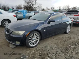 2009 BMW 3 Series 328i xDrive z VIN WBAWC33539P470230, wystawiony jako Copart lot #83068384 z przebiegiem 114 433 mil mil oraz Szkoda całkowita • Salvage title. Historia ofert i sprzedaży dostępna na DreamBid. Obrazek 1.