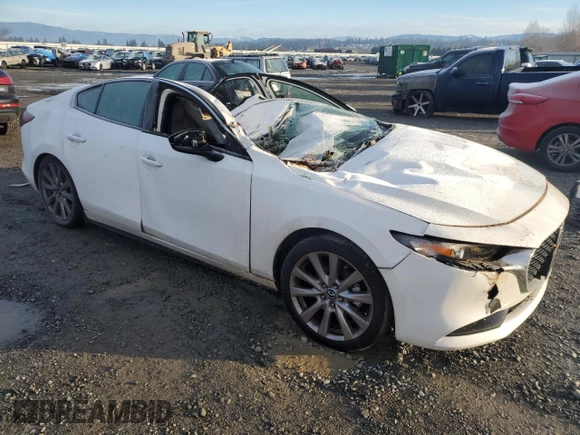 2019 Mazda 3 Preferred with VIN 3MZBPADL4KM105684, listed as a Copart auction lot 82710164 with Not Provided miles and Salvage Title. Bid and sale history available at DreamBid. Image 4.