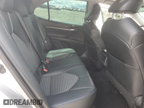 2020 Toyota Camry SE z VIN 4T1G11AK3LU928461, wystawiony jako Copart lot #56128885 z przebiegiem 103 559 mil mil oraz Szkoda całkowita • Salvage title. Historia ofert i sprzedaży dostępna na DreamBid. Obrazek 10.