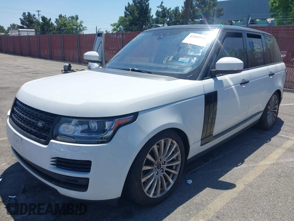 2017 Land Rover Range Rover z VIN SALGR2FVXHA377114, wystawiony jako IAAI lot #42283510 z przebiegiem 69 846 mil mil oraz . Historia ofert i sprzedaży dostępna na DreamBid. Obrazek 17.