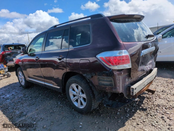 2013 Toyota Highlander Hybrid with VIN JTEBC3EH4D2012724, listed as a Copart auction lot 51132735 with 139,653 mi miles and Salvage Title. Bid and sale history available at carsss.com. Image 2.