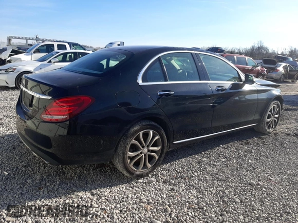 2015 Mercedes-Benz C-Class C 300 Luxury with VIN 55SWF4KB0FU053787, listed as a Copart auction lot 84916574 with 77,943 mi miles and Salvage Title. Bid and sale history available at carsss.com. Image 3.