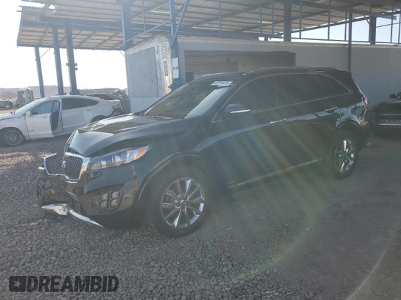 2016 Kia Sorento SX with VIN 5XYPKDA52GG001519, listed as a Copart auction lot 52014675 with 33,932 mi miles and Salvage Title. Bid and sale history available at carsss.com. Image 1.