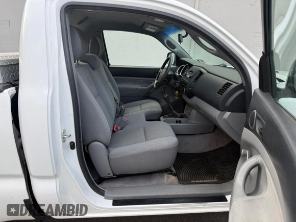 2006 Toyota Tacoma with VIN 5TEPX42N06Z307512, listed as a Copart auction lot 41427615 with 24,329 mi miles and Clean Title. Bid and sale history available at carsss.com. Image 6.