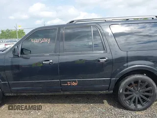 2014 Ford Expedition Max Limited z VIN 1FMJK2A50EEF40586, wystawiony jako IAAI lot #42132824 z przebiegiem 252 528 mil mil oraz . Historia ofert i sprzedaży dostępna na DreamBid. Obrazek 6.