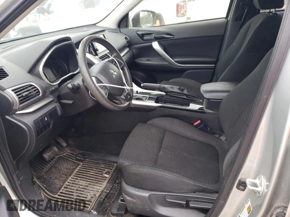 2020 Mitsubishi Eclipse Cross ES z VIN JA4AS3AA0LZ014580, wystawiony jako Copart lot #57569465 z przebiegiem 74 953 mil mil oraz Szkoda całkowita • Salvage title. Historia ofert i sprzedaży dostępna na DreamBid. Obrazek 7.
