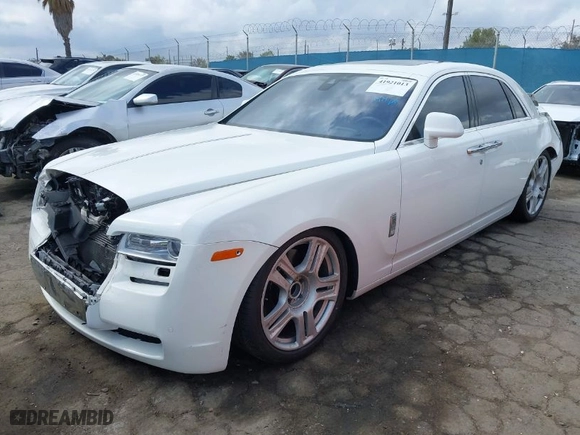 2013 Rolls-Royce Ghost with VIN SCA664S56DUX51795, listed as a IAAI auction lot 41921013 with 70,988 mi miles. Bid and sale history available at carsss.com. Image 2.