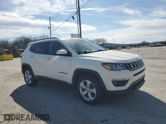 2020 Jeep Compass Latitude with VIN 3C4NJCBB6LT153119, listed as a Copart auction lot 50141465 with 67,422 mi miles and Salvage Title. Bid and sale history available at carsss.com. Image 4.