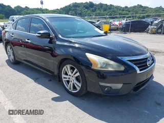2013 Nissan Altima SV with VIN 1N4BL3AP2DC284383, listed as a IAAI auction lot 42690625 with 219,997 mi miles and . Bid and sale history available at DreamBid. Image 1.