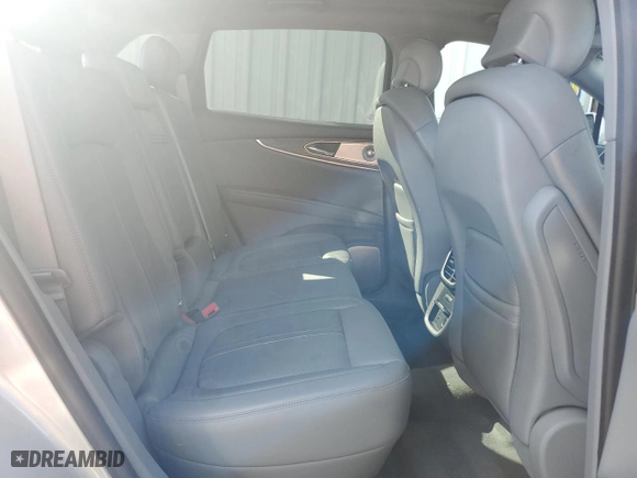 2019 Lincoln Nautilus Reserve with VIN 2LMPJ8LP0KBL30404, listed as a Copart auction lot 47971795 with 70,645 mi miles and Salvage Title. Bid and sale history available at carsss.com. Image 11.
