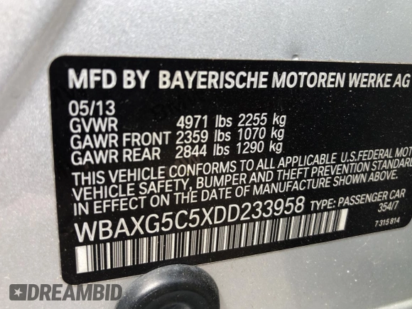 2013 BMW 5 Series 528i with VIN WBAXG5C5XDD233958, listed as a Copart auction lot 68722414 with 103,543 mi miles and . Bid and sale history available at carsss.com. Image 10.