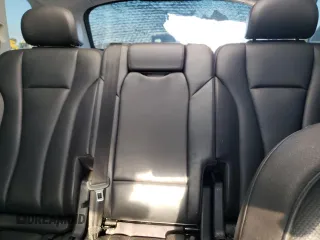 2017 Audi Q7 Premium Plus with VIN WA1LAAF77HD000063, listed as a Copart auction lot 84598164 with 124,529 mi miles and Salvage Title. Bid and sale history available at carsss.com. Image 10.