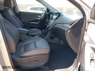 2017 Hyundai Santa Fe Limited Ultimate with VIN KM8SRDHF1HU212114, listed as a IAAI auction lot 41910471 with 135,335 mi miles. Bid and sale history available at carsss.com. Image 5.