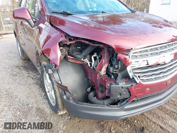 2016 Chevrolet Trax LS with VIN 3GNCJNSB8GL115181, listed as a IAAI auction lot 41738971 with 112,699 mi miles. Bid and sale history available at carsss.com. Image 6.