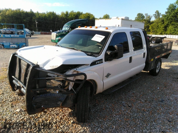 2013 Ford F-350 with VIN 1FD7W3FT8DEA09291, listed as a IAAI auction lot 37373202 with 217,397 mi miles and . Bid and sale history available at DreamBid. Image 17.
