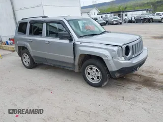 2016 Jeep Patriot Sport with VIN 1C4NJRBB0GD763788, listed as a IAAI auction lot 42100643 with 135,241 mi miles and . Bid and sale history available at carsss.com. Image 1.