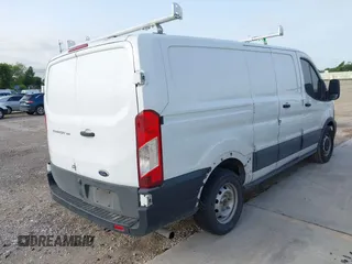 2020 Ford Transit Cargo z VIN 1FTYE1Y82LKB45974, wystawiony jako IAAI lot #42614744 z przebiegiem 200 241 mil mil oraz . Historia ofert i sprzedaży dostępna na DreamBid. Obrazek 4.