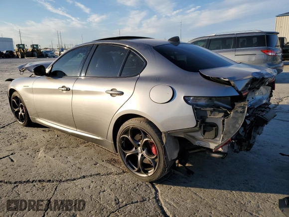 2020 Alfa Romeo Giulia Ti with VIN ZARFANBN2L7630245, listed as a Copart auction lot 84069784 with 0 mi miles and Salvage Title. Bid and sale history available at carsss.com. Image 2.